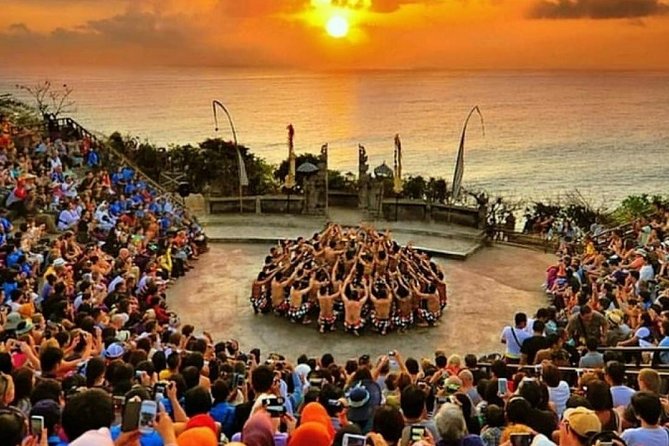 Half Day Watersport Combine With Uluwatu Incredible Sunset And Kecak Fire Dance - Reaching Uluwatu Temple before sunset