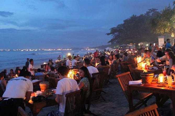 Halfday Tour:Uluwatu Temple,Kecak Dance and Dinner Jimbaran Beach with Transport - A private car makes the south Bali route easier
