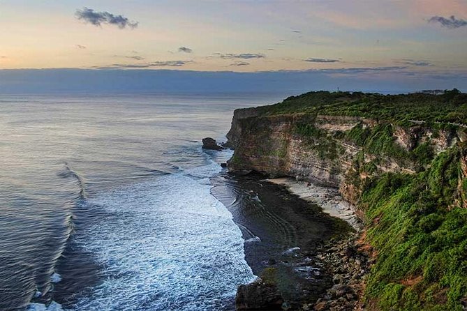 Halfday Tour:Uluwatu Temple,Kecak Dance and Dinner Jimbaran Beach with Transport - The Kecak and Fire Dance option