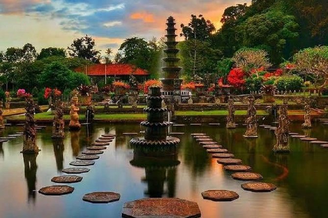 Heaven Gate (Lempuyang) - Tirta Gangga - FREE WIFI - Who should book this private day