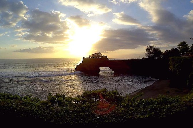 Hidden Nungnung Waterfall and Tanah Lot sunset Private Tour - A private driver changes the pace