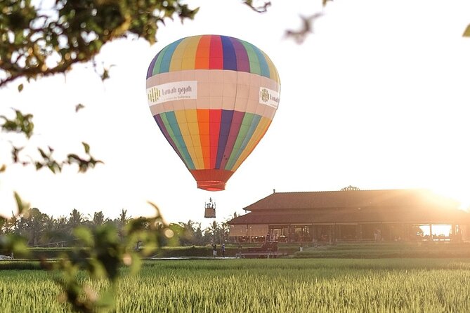 Hot Air Balloon Experience with Meals at Ubud - Sunrise or sunset: choose the session carefully