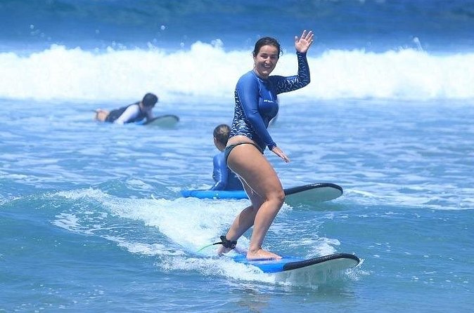 HOT PROMO. Private Surf Lessons (1 Coach/1 Guest) - Equipment, showers, photos, and practical extras