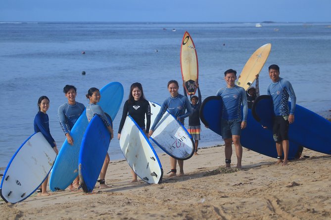 HOT PROMO. Semi Private Lessons (1 Coach/2 Guests) - Timing your lesson in Bali