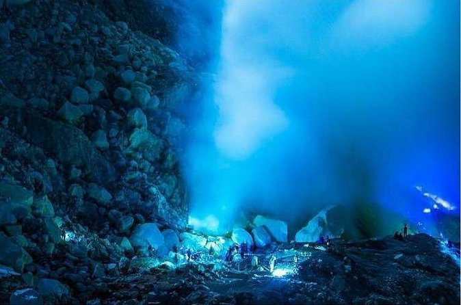 Ijen Blue Flame from Bali - What is included, and what you must bring