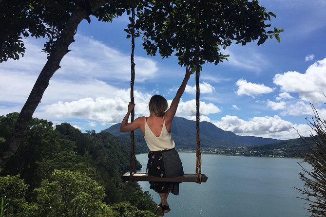 Instagram in north Bali : The Most Beautiful Spot for Photo - Handara Gate: a quick start with a famous frame
