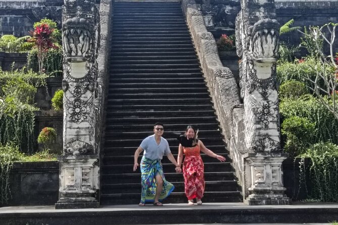 Lempuyang Temple Gate Heaven Tirta Gangga Private Guided Tour - Lunch, clothing, and simple preparation