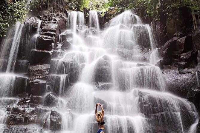 Melukat Ceremony and Temple Tour at Gunung Kawi Sebatu Temple - What the guide adds to the experience