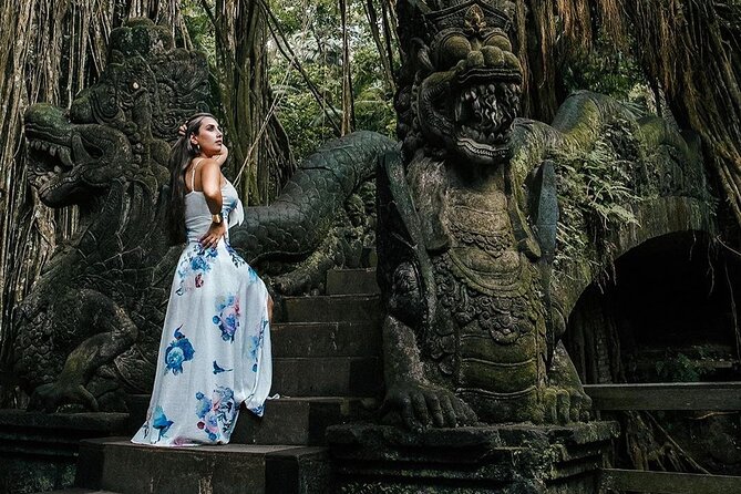 Monkey Forest, Holy Water Temple & Hot Springs Tours - Sacred Monkey Forest: Ubud’s lively first stop