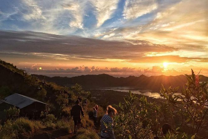 Mount Batur Guide and Natural Hot Spring - The 2 a.m. pickup and long ride to the volcano