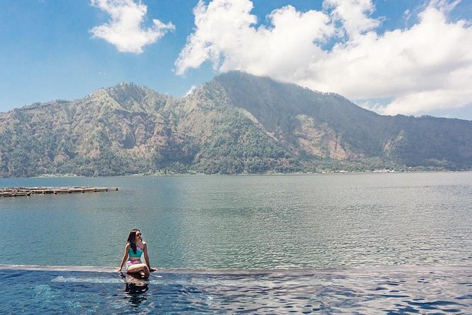 Mount Batur Sunrise Hike & Hot Spring (Private & All-Inclusive) - Descending after the summit