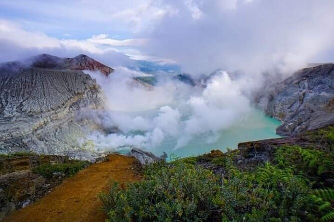 Mount Ijen Crater Tour From Ubud Bali - Documents, health checks, and what to pack