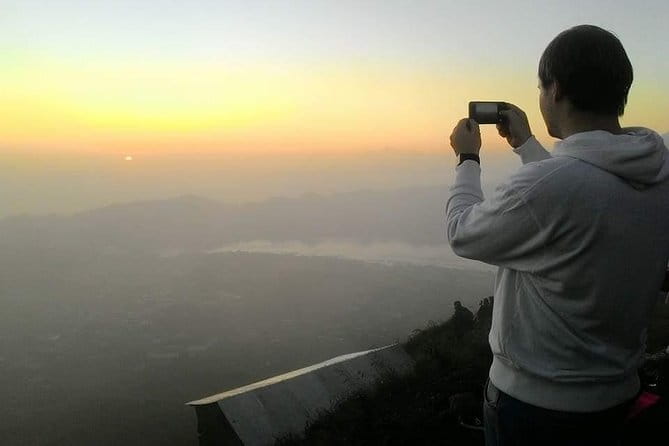 Mt Batur Camping (sunset & sunrise) - All Inclusive - Sunrise over the eastern sky and ocean