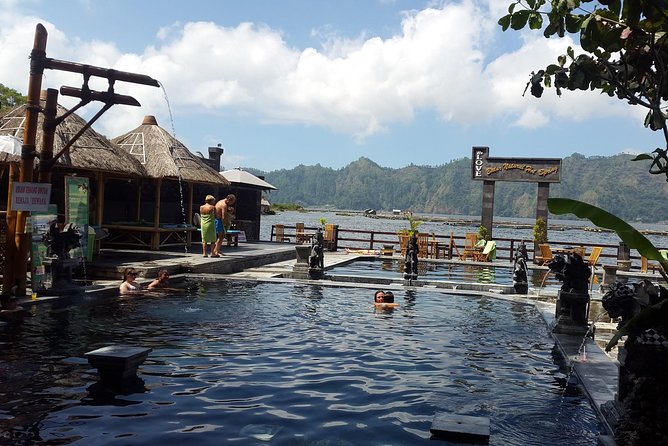 Mt Batur Sunrise, Breakfast & Natural Hot Springs - Breakfast cooked with volcanic steam
