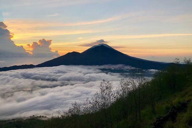 Mt Batur Sunrise Trekking Tour - Why Mt Batur is worth a very early morning