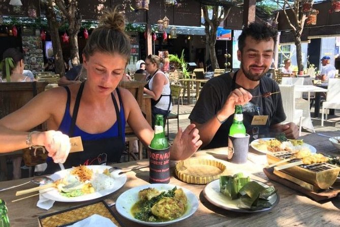 Nia Bali Seminyak Cooking Class - From spice pastes to banana-leaf cooking