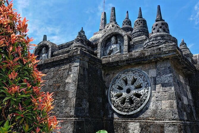 North Bali highlights: Buddhist temple, Waterfall & hot spring - Why this North Bali route works from Seminyak