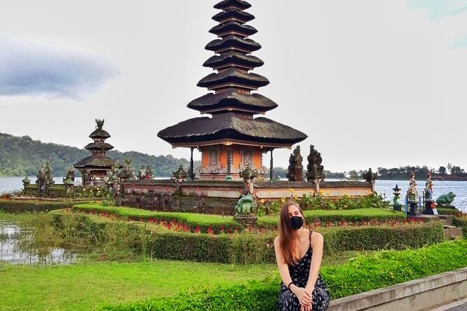 North Bali: Sekumpul Waterfalls and Ulun Danu Temple Tour - What the $22.50 price really covers