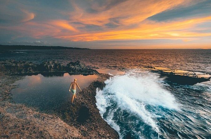 Nusa Lembongan Instagram Tour: The Most Famous Spots (Private & All-Inclusive) - Lunch, water, and a practical pause