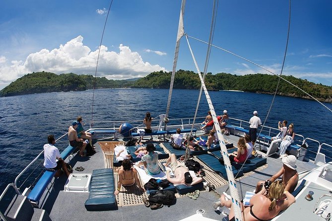 Nusa Lembongan: Island Discovery Cruise - Weather, comfort, and safety