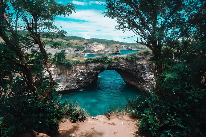Nusa Penida Island Beach Tour With Snorkeling - Departure From Bali Island - Manta Bay: the big hope of the morning