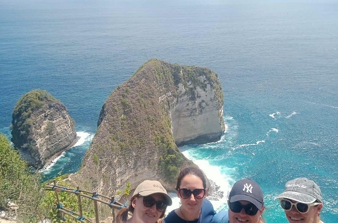 Nusa Penida Snorkeling at Manta Bay and Land Tour (inclusive) - Lunch before the water portion