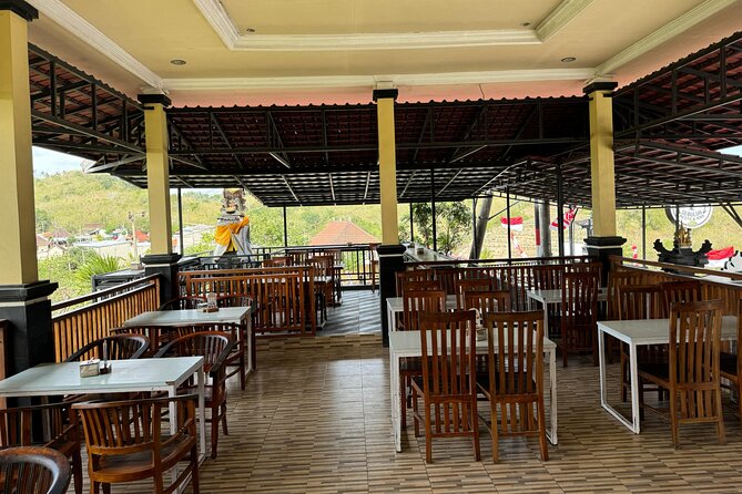 Nusa Penida West Tour - Broken Beach and the curved sea arch