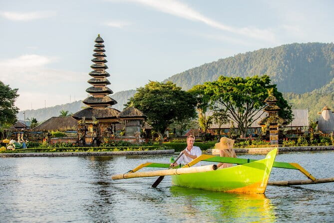 One Day Jatiluwih UNESCO, Ulun Danu Beratan, Banyumala Waterfall - A Full Day From Seminyak Into Bali’s Cool Highlands