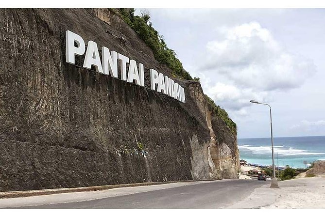 Pandawa Beach,Uluwatu Temple-Kecak-Dance&Dinner at Jimbaran Beach - The driver’s role in the experience