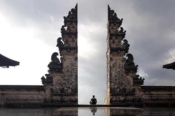 Private 4-Day Tours - Best Bali Tours Package - Best of Bali Highlights - Day 1: Batuan, village crafts, coffee, and Ubud