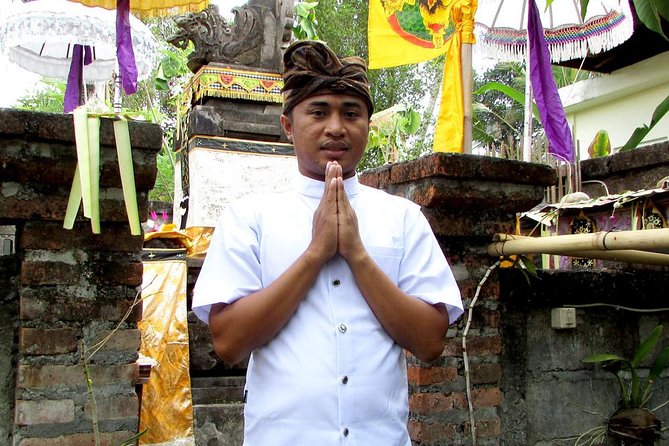 Private Arrival Transfer: Bali Airport to Ubud Area - The drivers who make the service feel personal
