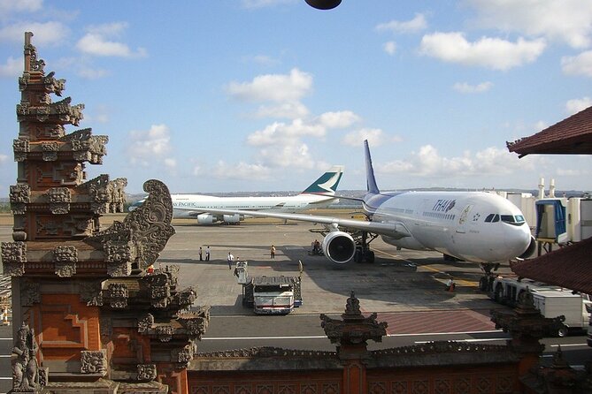 Private Arrival Transfer: Bali Airport to Ubud Area - Meeting your driver at Denpasar International Airport