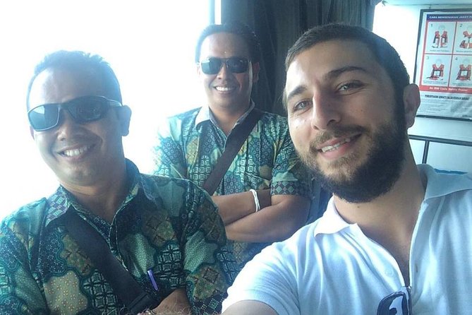 Private Bali Driver & Car Charter – Flexible Full Day Custom Tour - Tanah Lot, Uluwatu, and the island’s famous sunsets