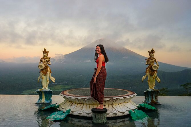 Private Bali Instagram Gate of Heaven Temple Tour and Breakfast - What the guide and driver add