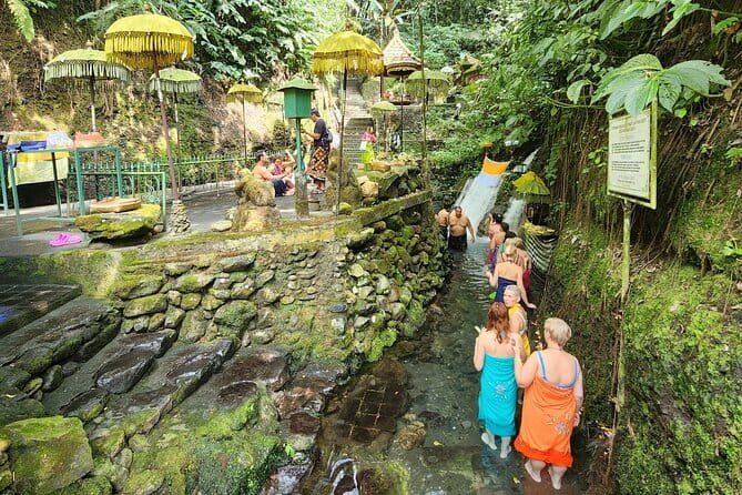 Private Balinese Purification in Holy Water at Temple with Local - Entering Pesiraman Dalem Pingit Sebatu
