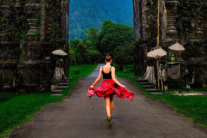 Private Full-Day Handara, Ulun Danu, Jatiluwih and Tanah Lot Tour - Booking details that affect your decision