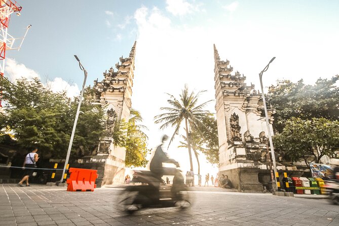 Private Full-Day Tour in Bali & FREE WIFI - Southern Bali: beaches, cliffs, and a powerful sunset route