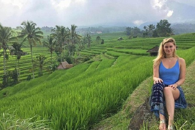 Private Full-Day Tour Jatiluwih Rice Terrace and Tanah Lot Temple - Taman Ayun: a calm opening stop