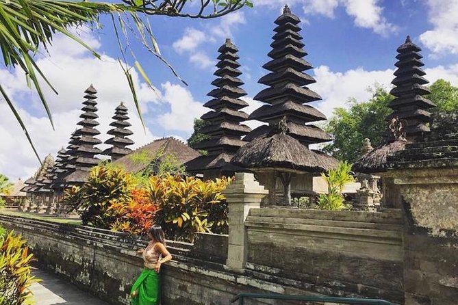 Private Full-Day Tour Jatiluwih Rice Terrace and Tanah Lot Temple - What the eight-hour schedule really means