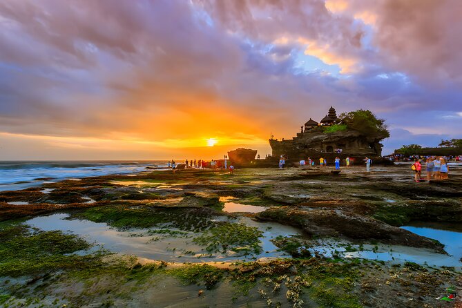Private Full-Day Tour: Ulun Danu Beratan Temple, Jatiluwih and Tanah Lot Temple - Taman Ayun Temple begins the cultural side