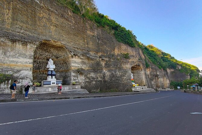 Private Half Day Nusa Dua Village All-Inclusive Tour - Garuda Wisnu Kencana: Two Hours Around Bali’s Giant Statue