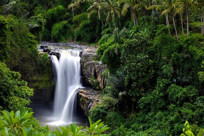 Private Inclusive Tours: 2 Days highlight of Bali - Day 2: Southern beaches from Melasti to Padang Padang