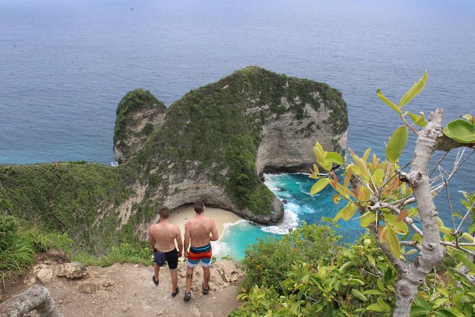 Private Instagramable West Nusa Penida Tour - Angel’s Billabong: a natural pool beside the sea