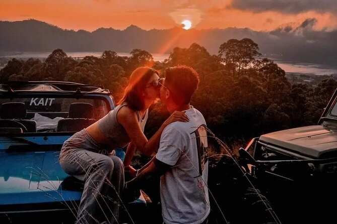 Private Mount Batur Jeep Sunrise all inclusive - Reaching the sunrise area by 4WD jeep