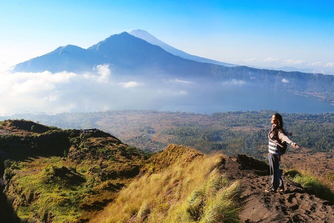 Private Mount Batur Sunrise Trekking Tour - Sunrise above Lake Batur and the caldera