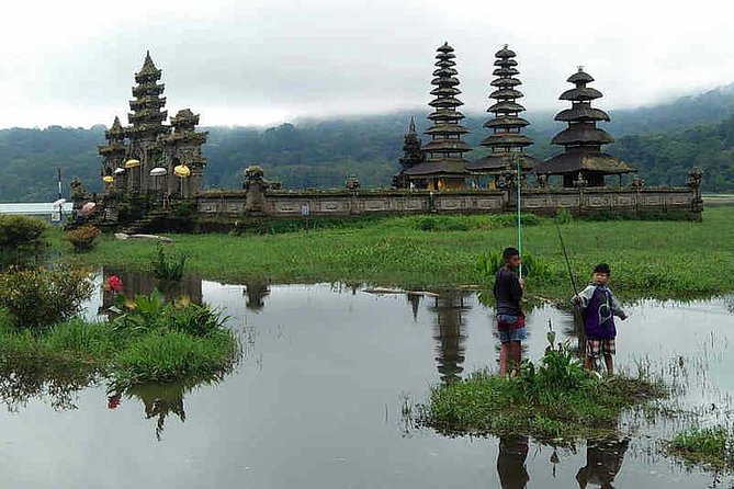 Private Munduk Waterfalls Trekking Tour - Three Hours Around Munduk’s Waterfalls