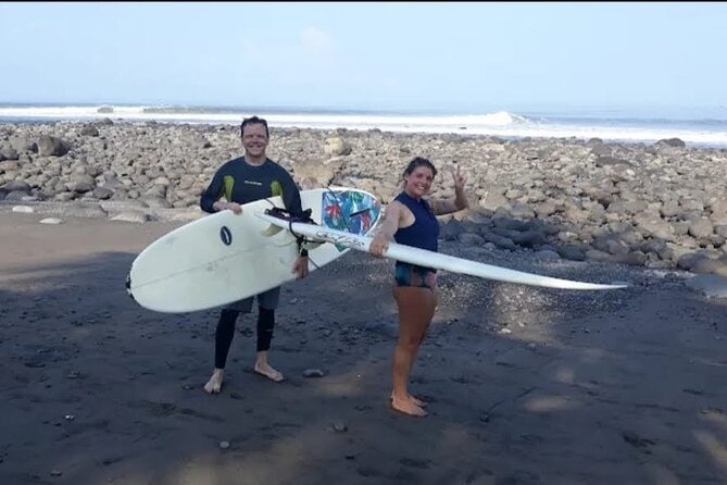 Private One on One Surf Lesson in Canggu area - Bali - Meeting your instructor and getting to Batu Bolong