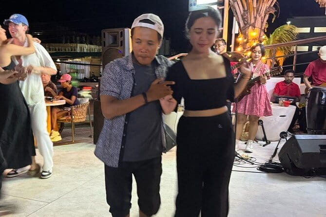 Private Salsa and Bachata Dance in Bali - Who will get the most from this evening?