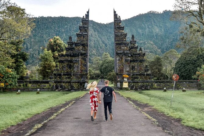 Private Tour: Bali UNESCO World Heritage Sites - Tanah Lot at sunset