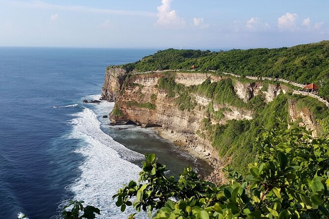 Private Tour: Half Day Uluwatu Tour - The private format and named guides